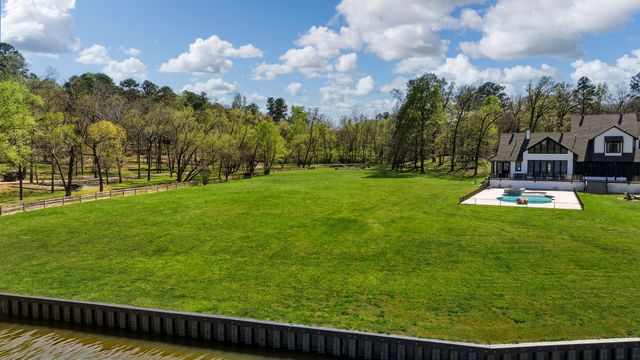 550 Camp Cypress Trail, Winnsboro, TX 75494