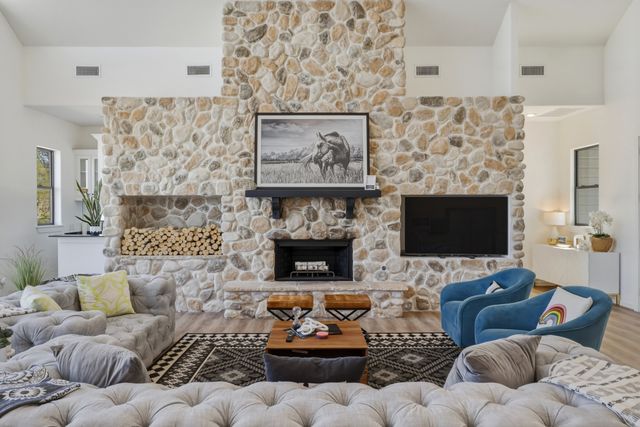 550 Camp Cypress Trail, Winnsboro, TX 75494