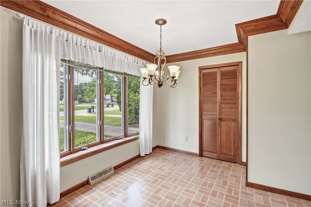 5884 Akins Road, North Royalton, OH 44133