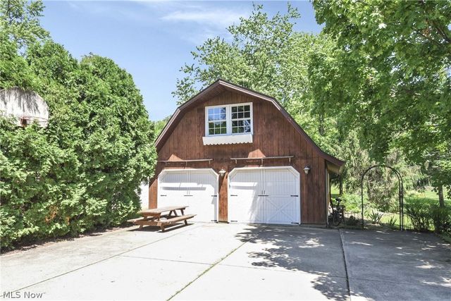5884 Akins Road, North Royalton, OH 44133