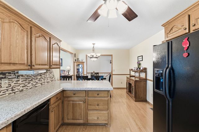 9905 W Westlawn Cir, Wichita, KS 67212