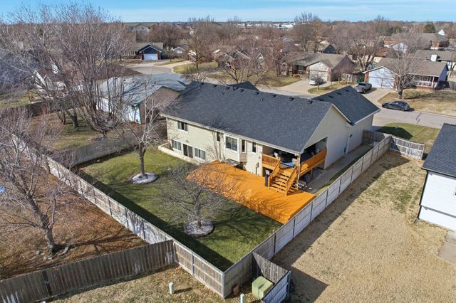 9905 W Westlawn Cir, Wichita, KS 67212