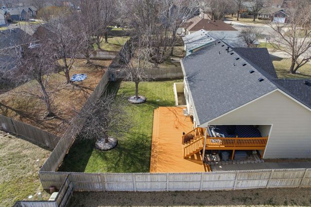 9905 W Westlawn Cir, Wichita, KS 67212