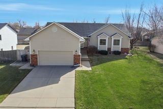 9905 W Westlawn Cir, Wichita, KS 67212