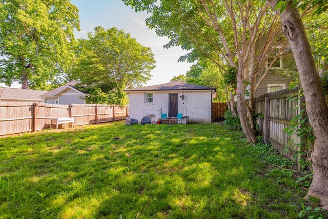 1605 16th Ave, N, Nashville, TN 37208