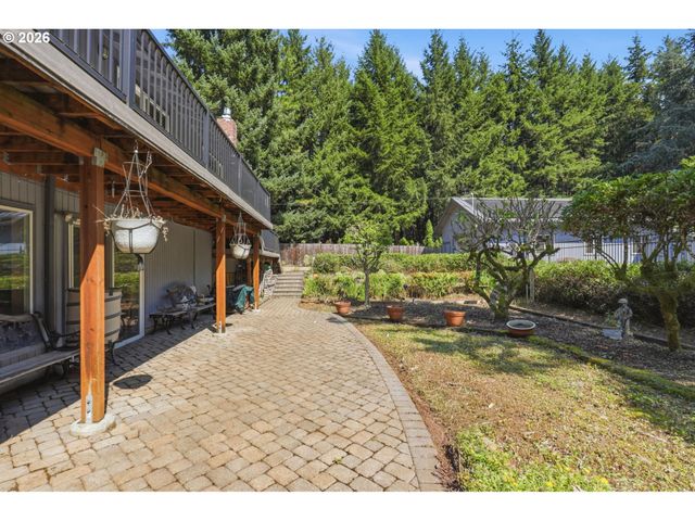 19720 S HINKLE Rd, Oregon City, OR 97045