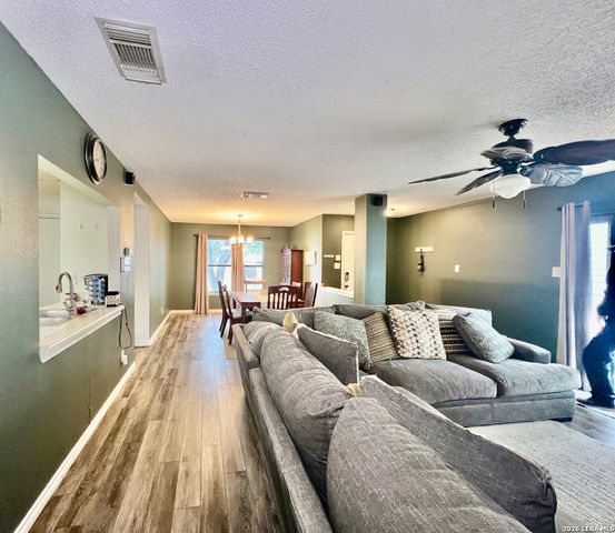 6622 Evenridge, San Antonio, TX 78239