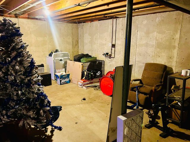 3019 Rolling Meadows Lane, New Haven, IN 46774