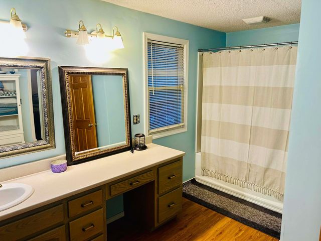 3019 Rolling Meadows Lane, New Haven, IN 46774