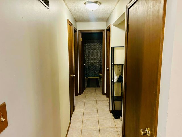 3019 Rolling Meadows Lane, New Haven, IN 46774