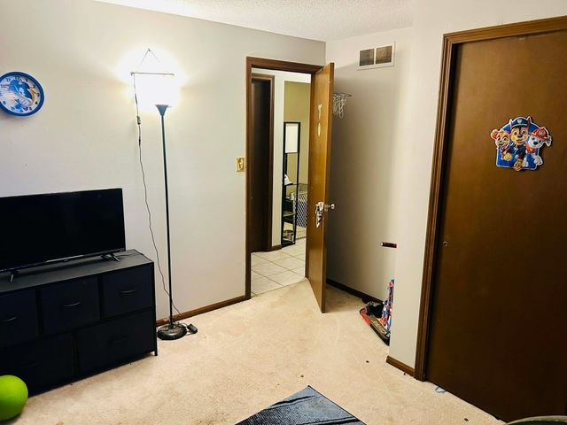 3019 Rolling Meadows Lane, New Haven, IN 46774