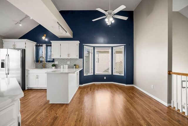 1220 SE 12th Terrace, Lee's Summit, MO 64081