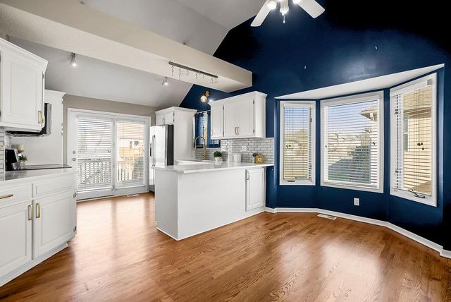 1220 SE 12th Terrace, Lee's Summit, MO 64081