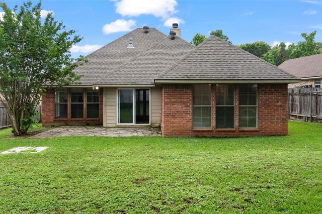136 Satinwood Circle, Haughton, LA 71037