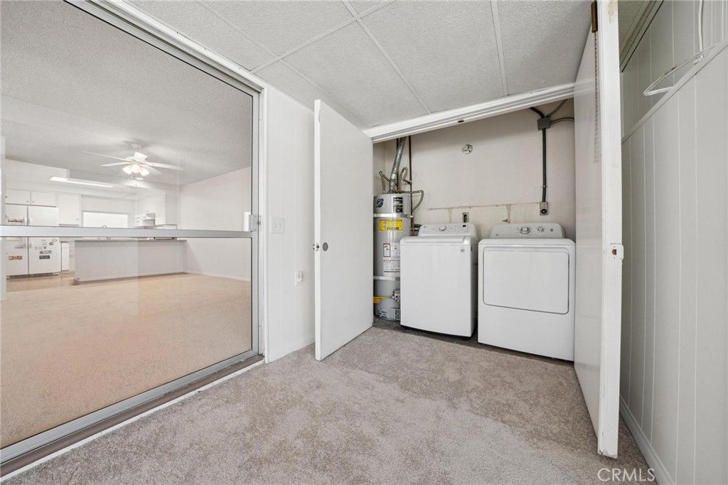 Image 20 of property listing at 19311 Oak Crossing Road, Newhall, CA 91321