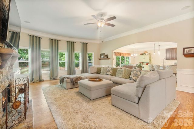 13823 Lawther Road, Huntersville, NC 28078