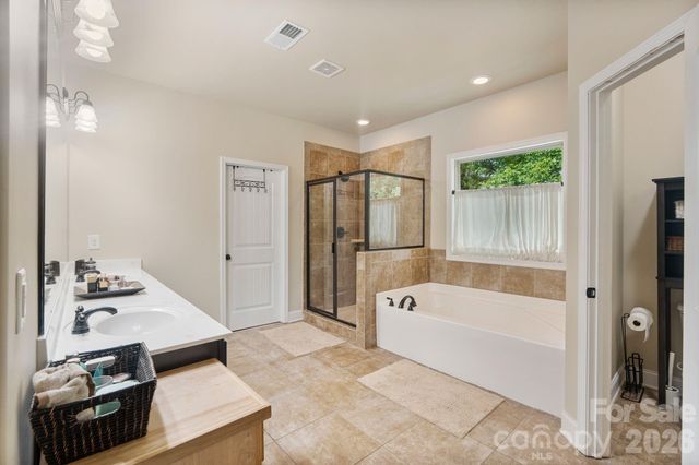 13823 Lawther Road, Huntersville, NC 28078