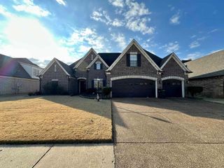 65 BRIARFIELD CV, Oakland, TN 38060