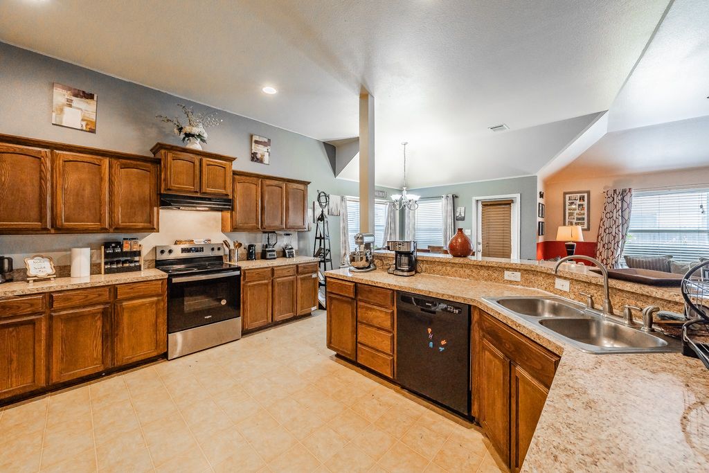 2017 Graham Ranch Road, Fort Worth, TX 76134 — photo 4
