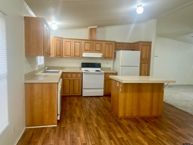 13594 CR 2122, Tyler, TX 75707