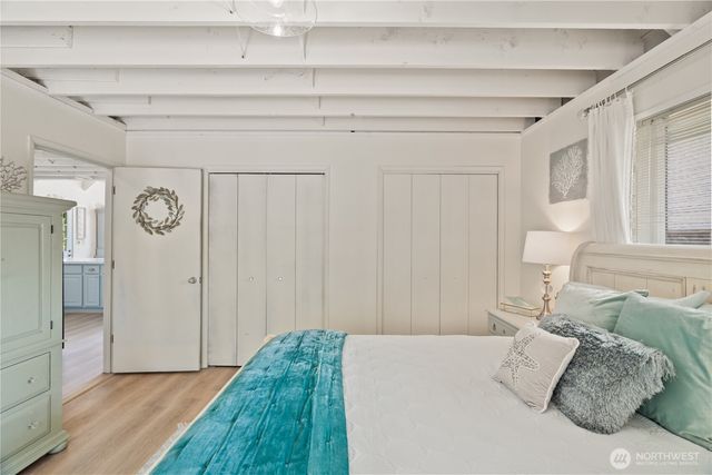 195 Ocean Shores Boulevard SW, Ocean Shores, WA 98569