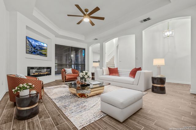 111 Westwood, San Antonio, TX 78218