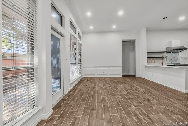 111 Westwood, San Antonio, TX 78218