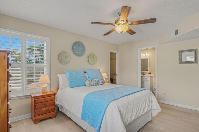 140I Spanish Oak Ct Unit I, Surfside Beach, SC 29575