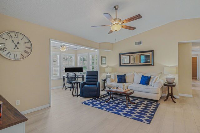 140I Spanish Oak Ct Unit I, Surfside Beach, SC 29575