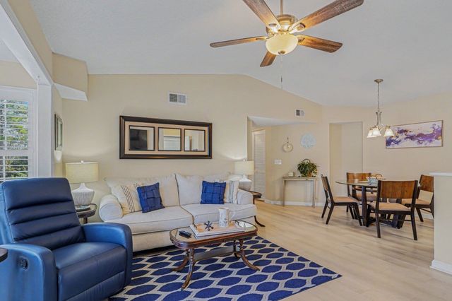 140I Spanish Oak Ct Unit I, Surfside Beach, SC 29575