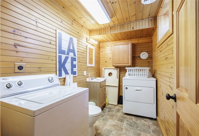 452 Armstrong Road, Geneva Town, NY 14456