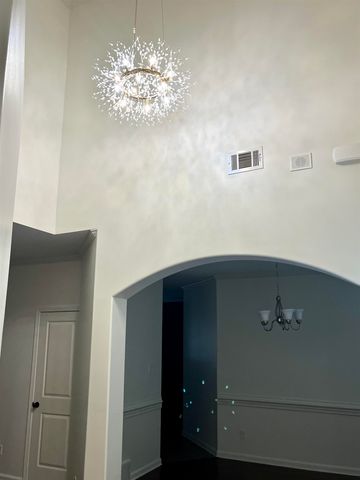 4864 AVI DR, Bartlett, TN 38002