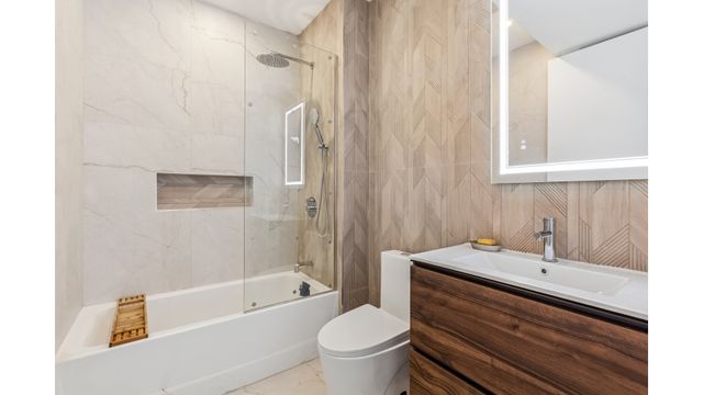 197 PULASKI Street GARDEN, New York City, NY 11206