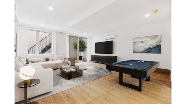 197 PULASKI Street GARDEN, New York City, NY 11206