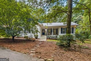 406 Hidden Lakes Trail, Jefferson, GA 30549