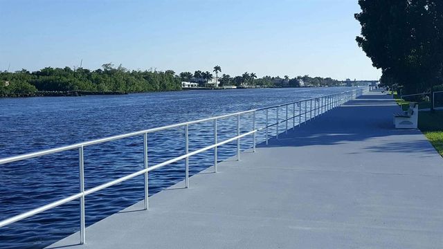 340 W Horizons 205, Boynton Beach, FL 33435