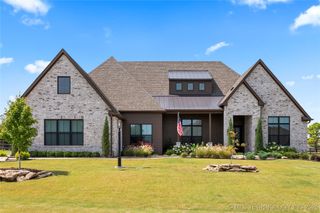 6432 N Blue Sage Drive, Owasso, OK 74055