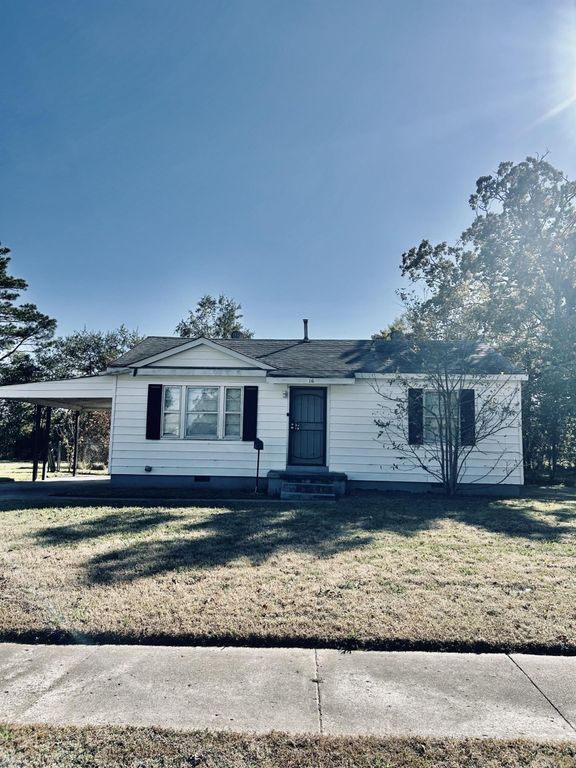 16 S Richard Drive, Pine Bluff, AR 71602