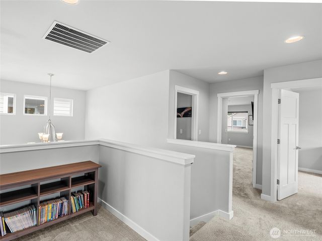 9024 Wyatt Court SE, Tumwater, WA 98501