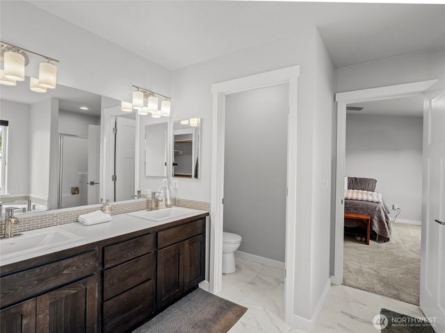 9024 Wyatt Court SE, Tumwater, WA 98501