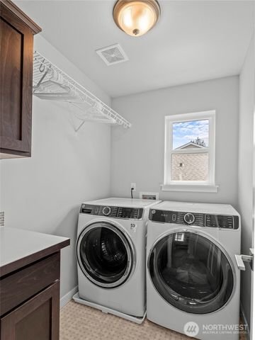 9024 Wyatt Court SE, Tumwater, WA 98501