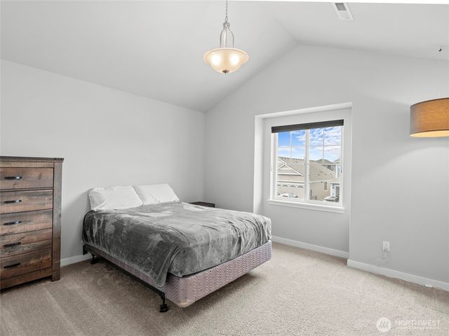 9024 Wyatt Court SE, Tumwater, WA 98501