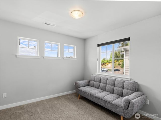 9024 Wyatt Court SE, Tumwater, WA 98501