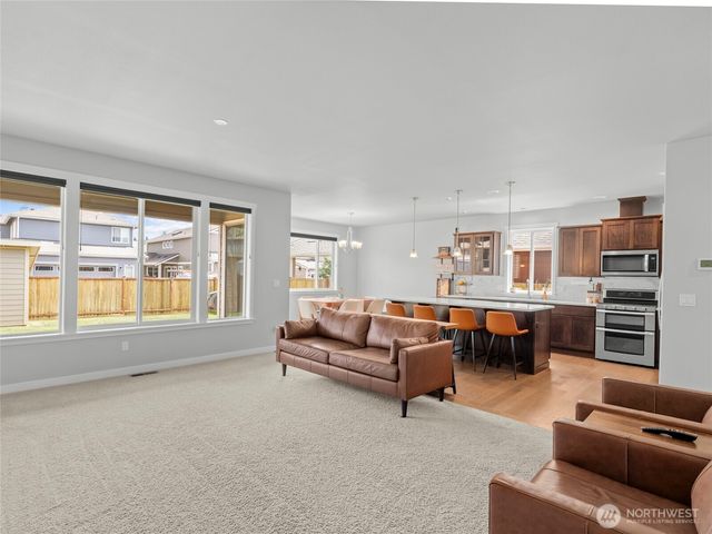 9024 Wyatt Court SE, Tumwater, WA 98501