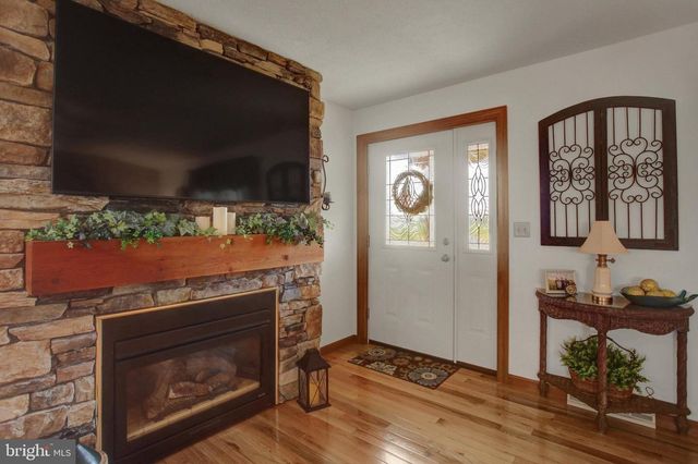 1461 ROXBURY ROAD, Shippensburg, PA 17257
