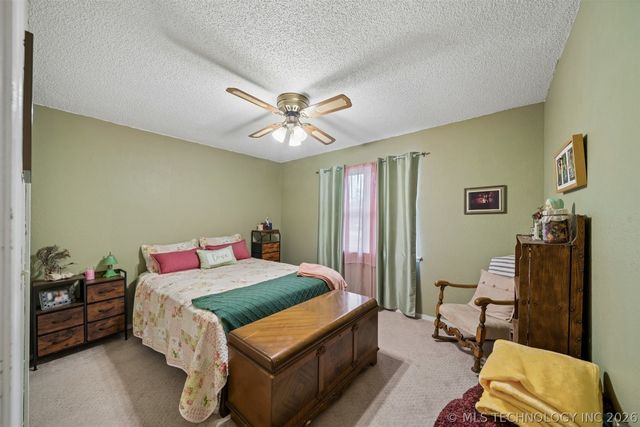 21585 S Glenwood Drive, Claremore, OK 74019