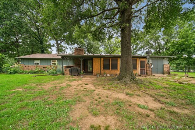 21585 S Glenwood Drive, Claremore, OK 74019