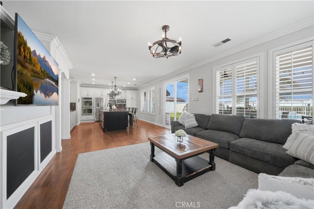 Image 15 of property listing at 39657 Bayonne Place, Murrieta, CA 92562