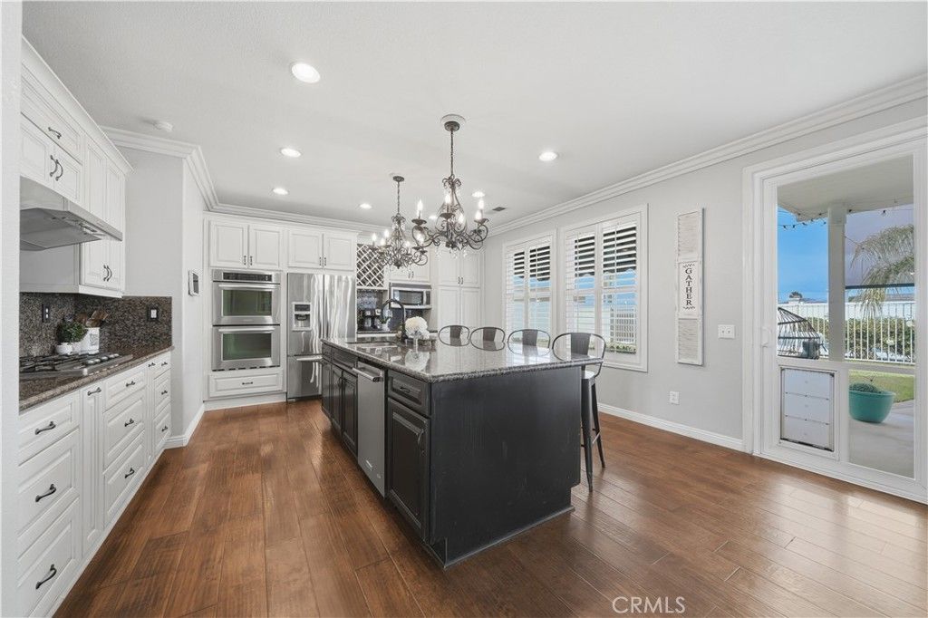 Image 18 of property listing at 39657 Bayonne Place, Murrieta, CA 92562