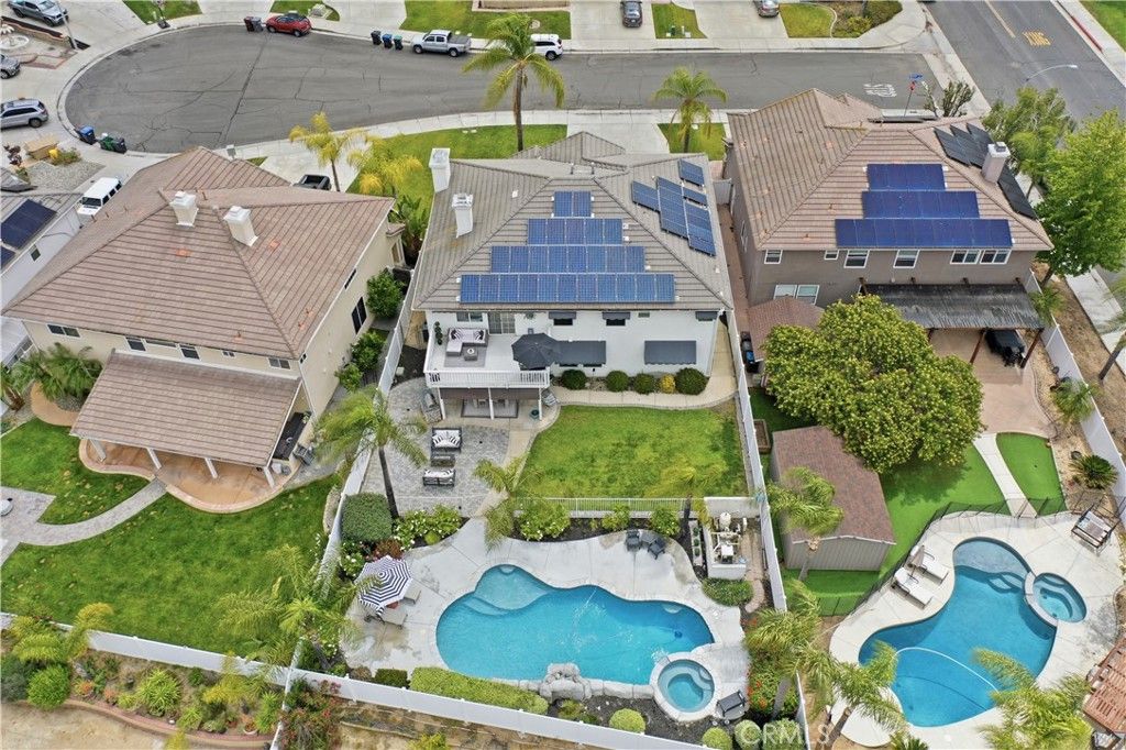 Image 2 of property listing at 39657 Bayonne Place, Murrieta, CA 92562